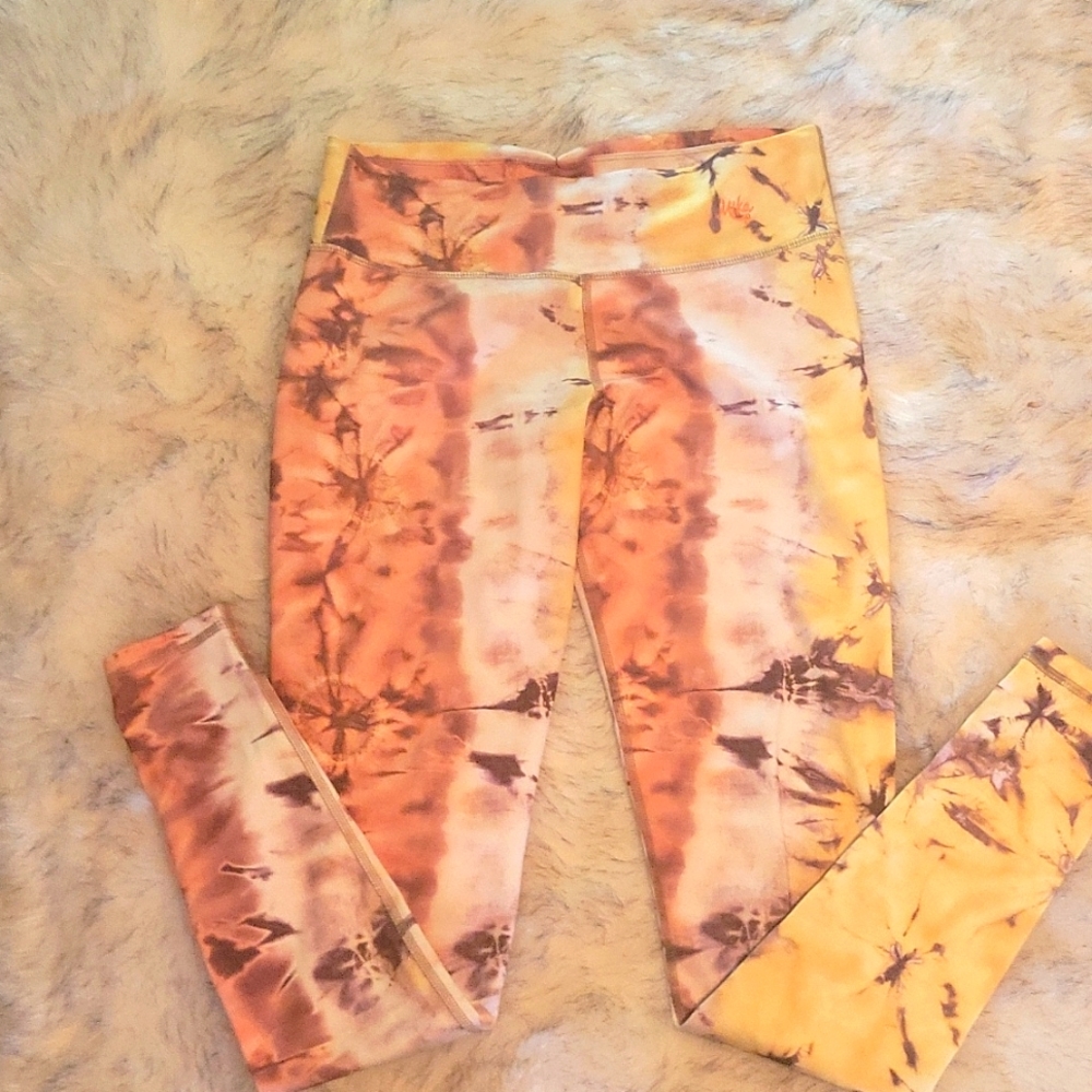 Mika tie dye yoga pants